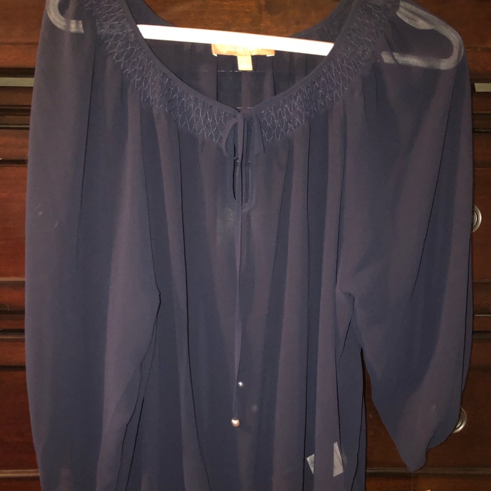 Sheer Ellen Tracy top, navy blue , NWT